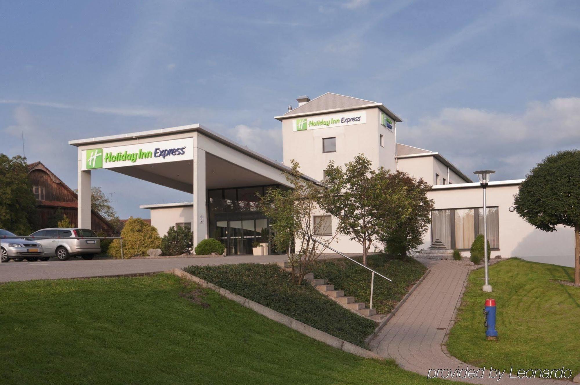 Holiday Inn Express Luzern-Neuenkirch, An Ihg Hotel Rothenburg Luaran gambar